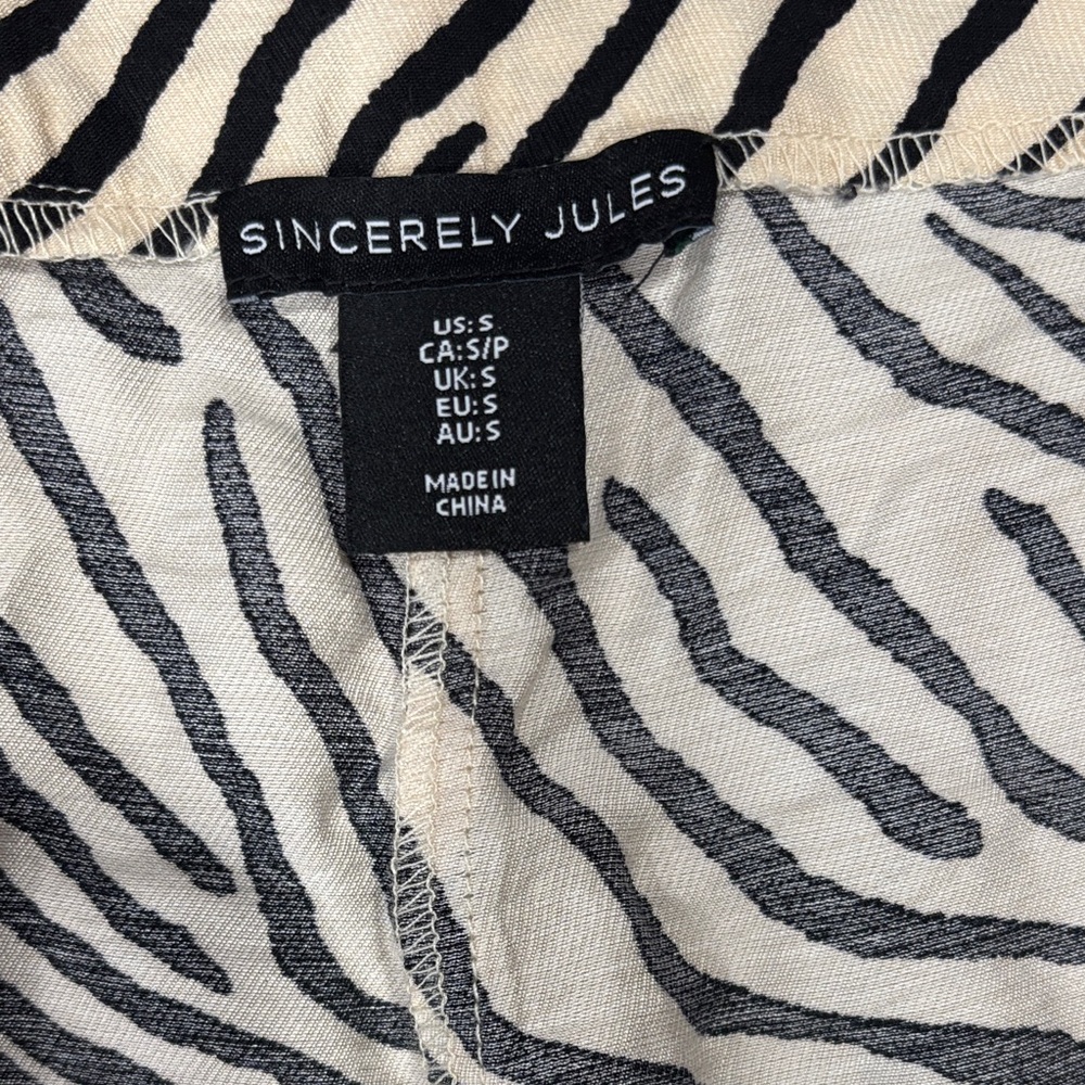 Sincerely Jules Zebra Pattern Pants - Picture 2 of 4